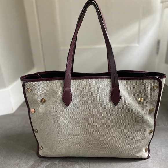 *ONE OF A KIND* Givenchy Medium Bond Shopper Tote - Picture 3 of 9